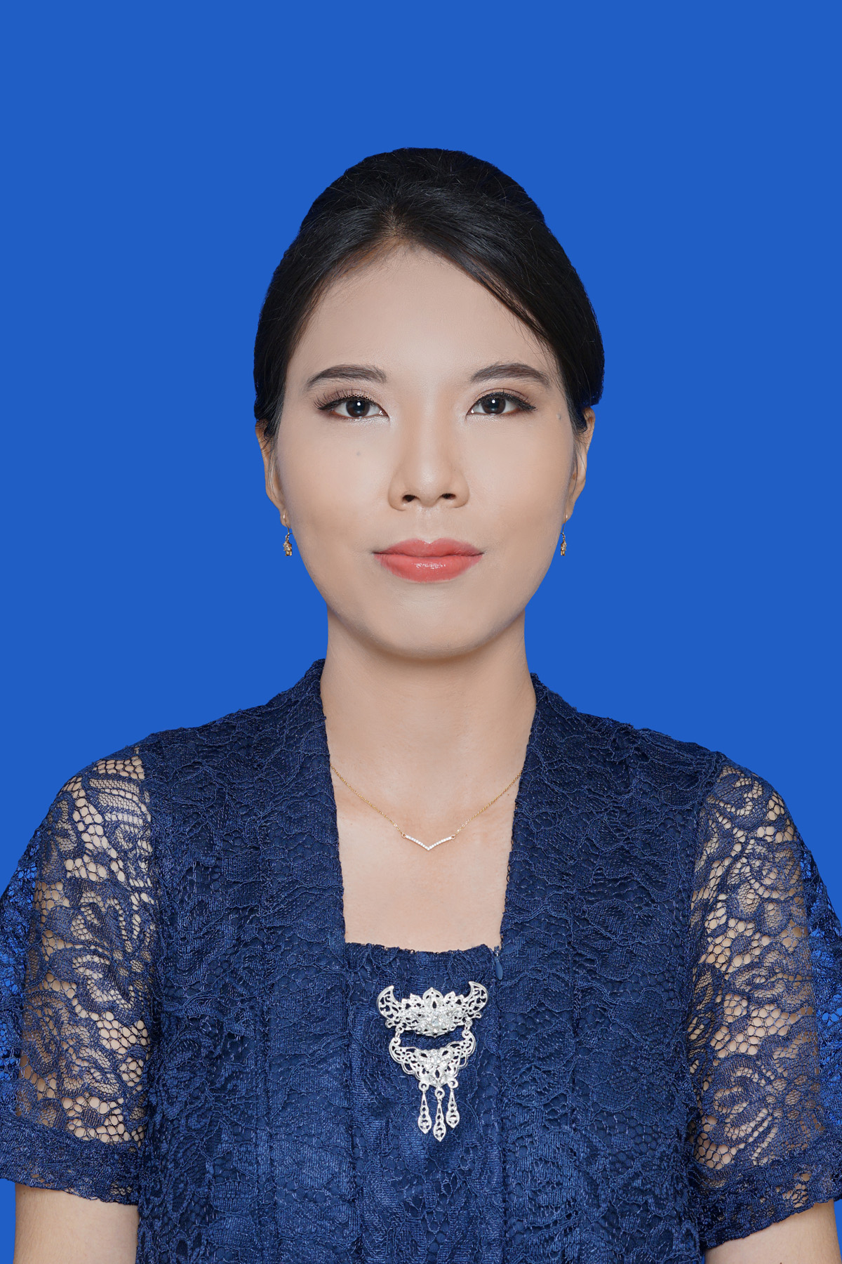 Pas Foto UB Universitas Brawijaya di Studio Foto Malang Ameltrias